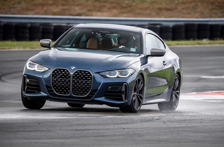 从"丑拒不要"到"真香必买",全新宝马4系除了大鼻孔还有啥?