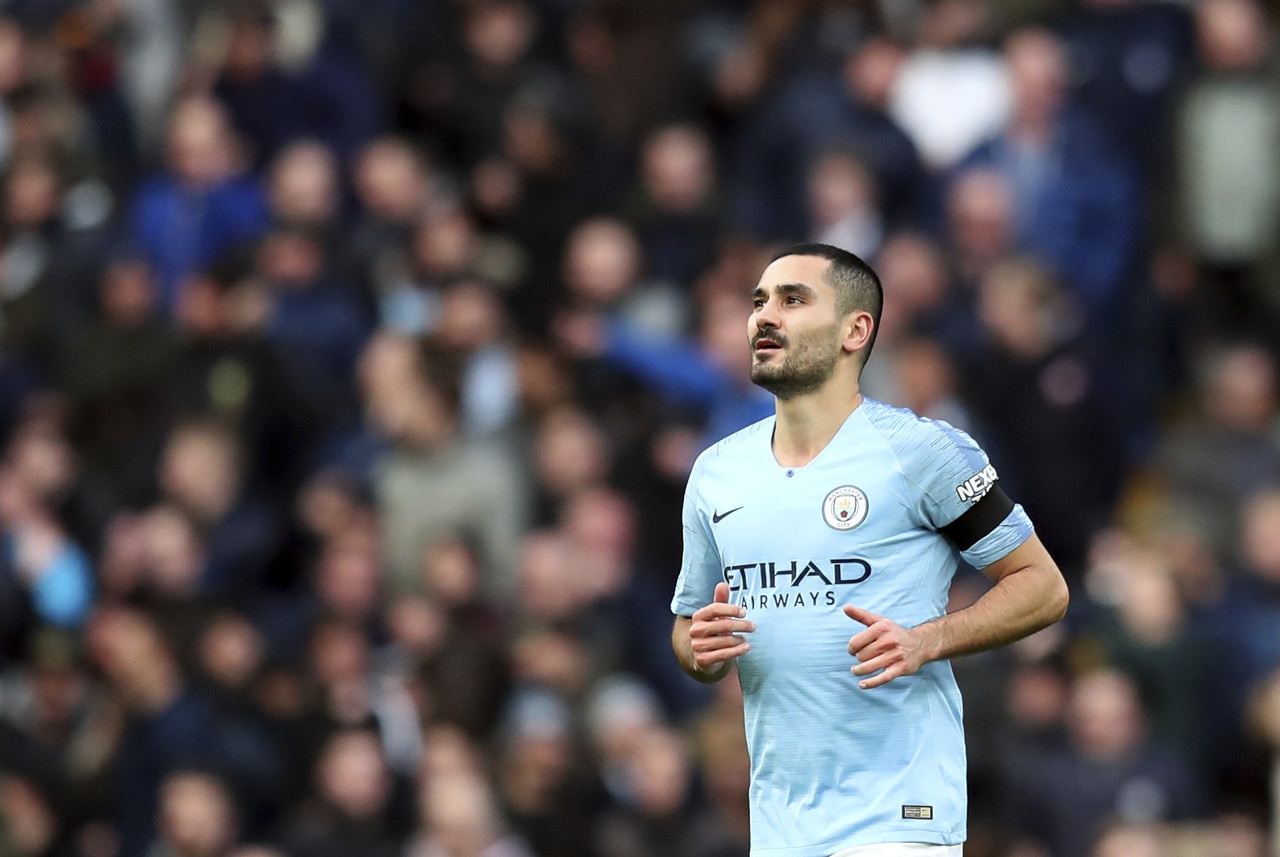 京多安攻入本赛季联赛第11球英超中场球员中仅次于b费