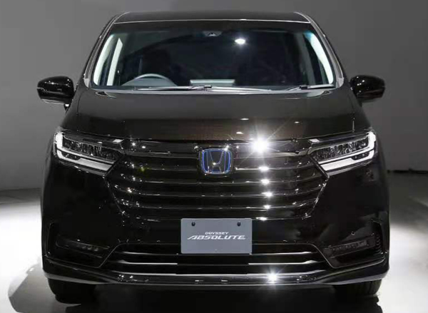 最帅奶爸车黑武士涂装新奥德赛曝光这套外观简直是男士福音