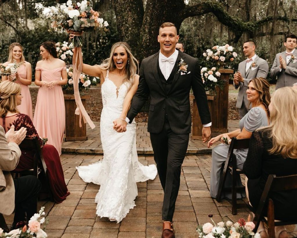 恭喜!世锦赛"七冠王"大婚,年仅24岁就事业爱情双丰收