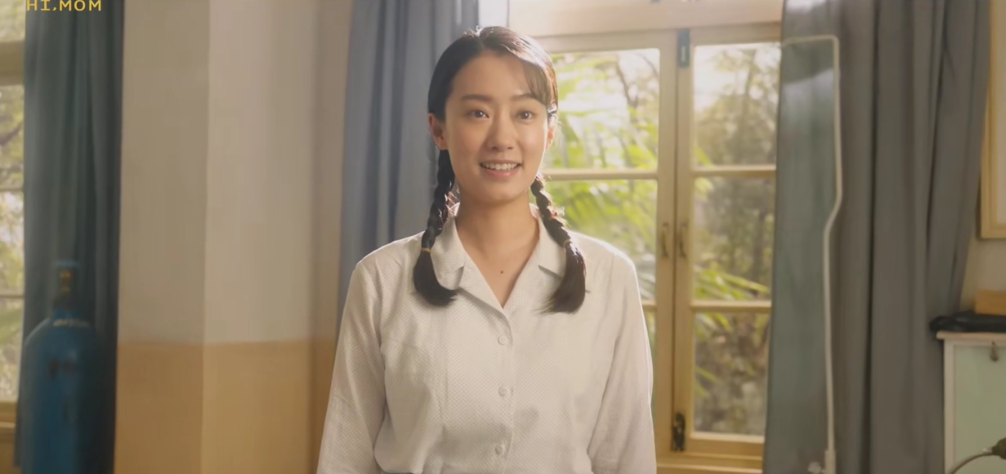 你好李焕英逆袭了贾玲没拿沈腾来骗大家还一把捧火张小斐