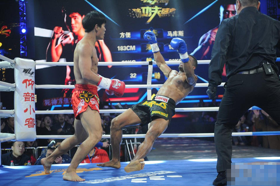 死神方便叫板巨兽董泰山:手长脚长力量够足,但你的体能怎么样?