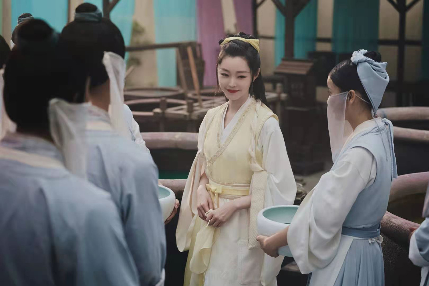 宋轶赘婿造型惊艳演绎商界奇女苏檀儿