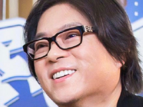 下巴变尖疑整容,曾用20天暴瘦26斤|高晓松|下巴|双眼皮_新浪新闻