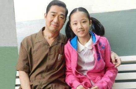 张国立亲生儿子是他心中永远的痛而干女儿却红得发紫