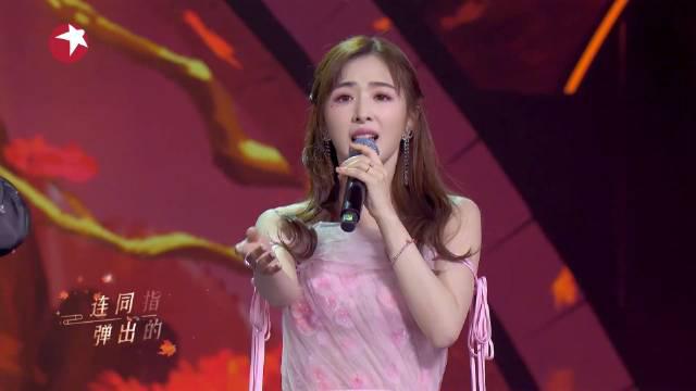 《春满东方·2021东方卫视春晚》张含韵