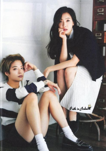 amber刘逸云,和如今人气如日中天的宋茜,都曾是韩国女团f(x)的成员.