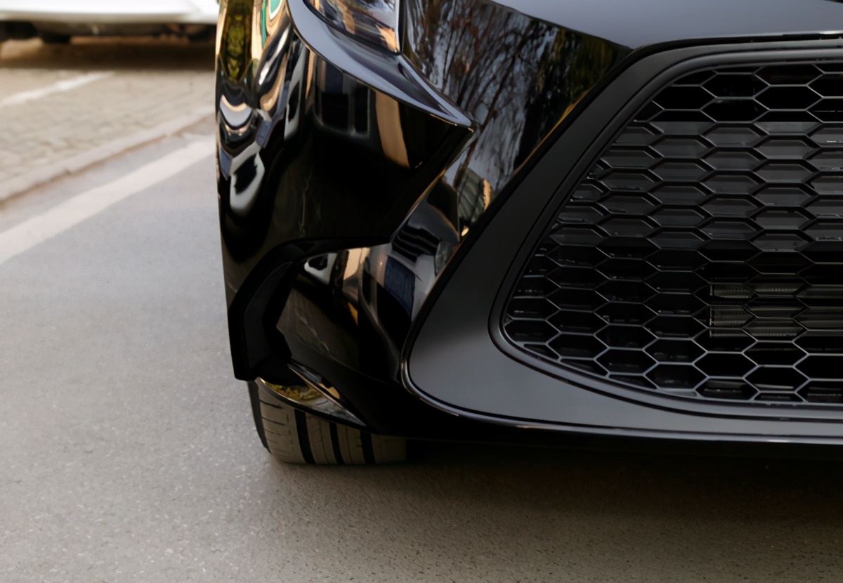 全新2021款丰田雷凌评测,符合家用紧凑型轿车定位