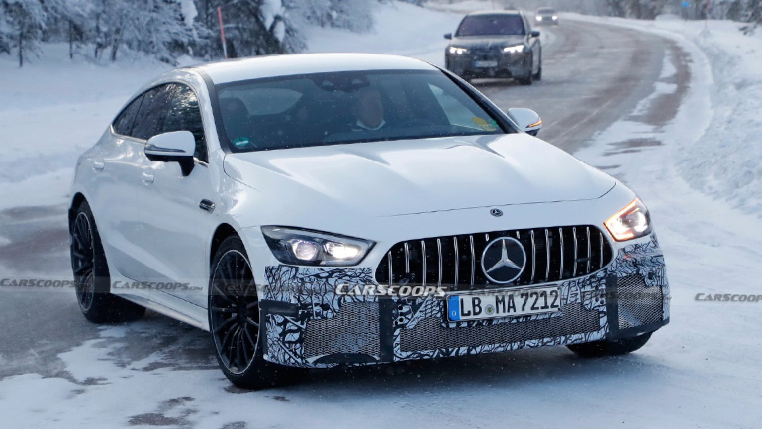 奔驰amggt73e插混或成为最快的奔驰