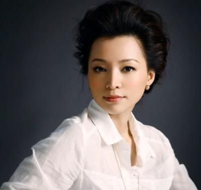 董卿的美都是假的,她最真实的样子曝光,被她骗得好惨!休闲区蓝鸢梦想 - Www.slyday.coM 董卿的美都是假的,她最真实的样子曝光,被她骗得好惨!休闲区蓝鸢梦想 - Www.slyday.coM