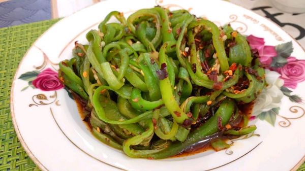 人气特色菜凉拌线椒,总有一款你所爱|线椒|凉拌|胡辣椒_新浪新闻