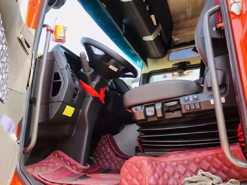 核心诉求全满足 用汕德卡c7h跑运输 绝了