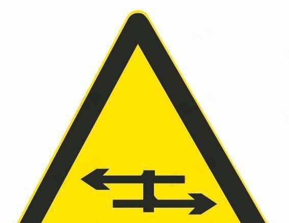 正确的意思:干线道路的先行标志的意思是干线道路的先行,这个标志被