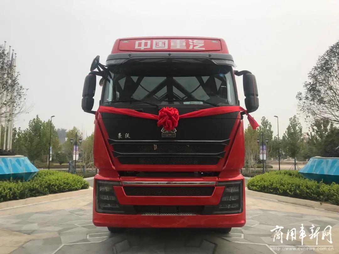 重汽豪沃th7爆款启示录产品能打服务更棒