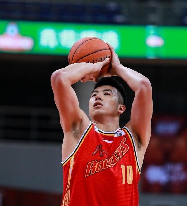 广东遭打击付豪赴辽宁邹雨宸加盟北控实锤杜锋争冠受阻