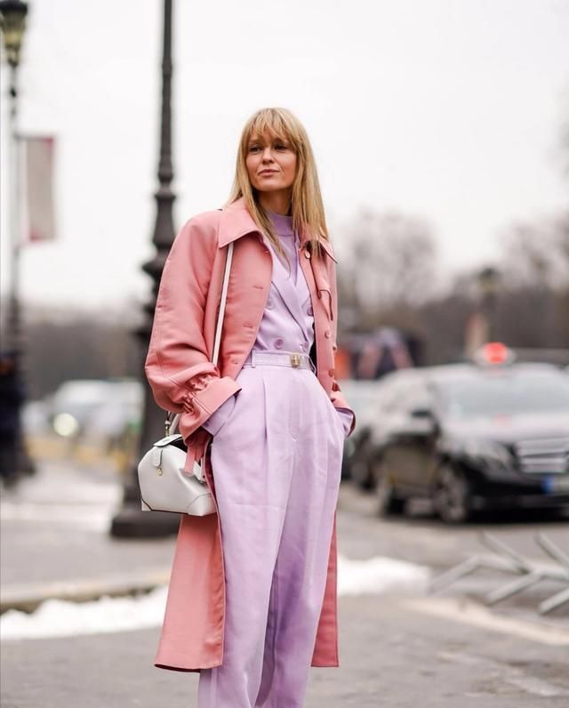 中年女性穿衣要谨慎,这些颜色别轻易尝试,除非你又不凡的气质休闲区蓝鸢梦想 - Www.slyday.coM