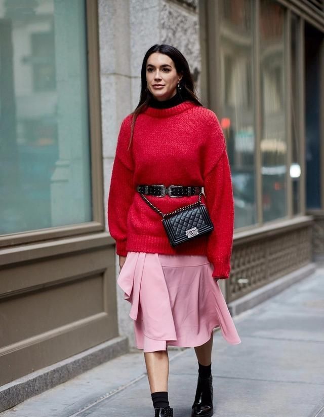 中年女性穿衣要谨慎,这些颜色别轻易尝试,除非你又不凡的气质休闲区蓝鸢梦想 - Www.slyday.coM