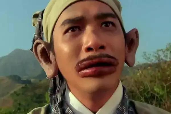 10岁男孩往井盖里扔鞭炮，瞬间爆炸，炸飞5米外……休闲区蓝鸢梦想 - Www.slyday.coM