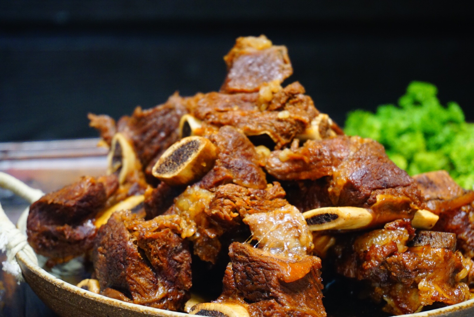 家常牛排骨的做法配方鲜香入味口感很香真的很香很下饭