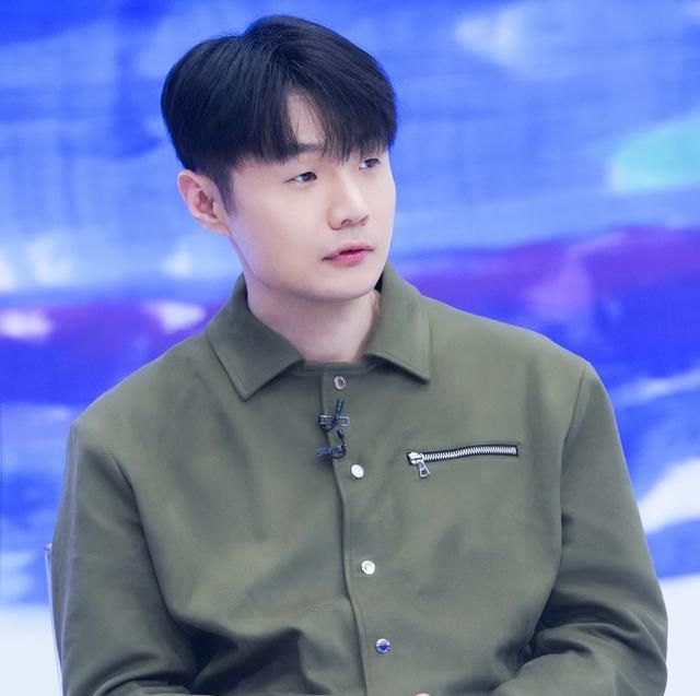 李荣浩现场帮妻追星《青春有你3》和之前的几季相比