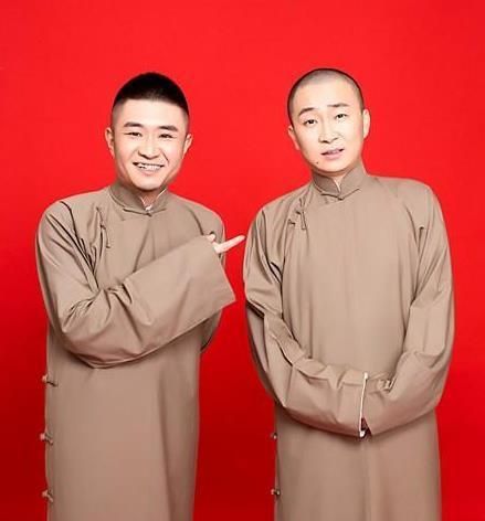 这就是为何苗阜在微博上晒出照片后,底下清一色的都是讽刺,没有人表示