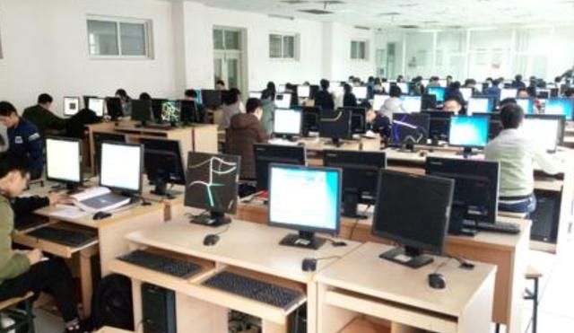 计算机专业毕业生都能做什么 工作和移民加拿大哪些职业紧缺