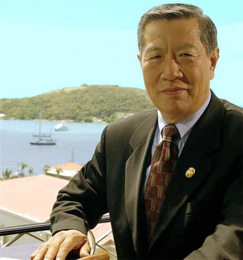 华人神探李昌钰的黄昏恋80岁娶小18岁妻子却不被世人理解