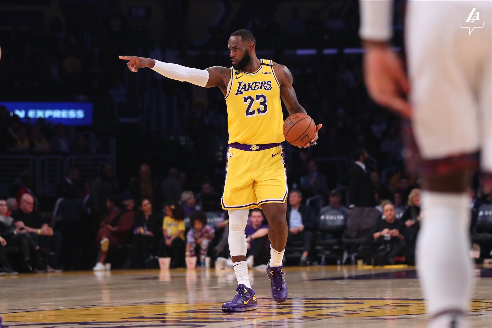 nba关键统计看出mvp归属!詹皇只排第4恐让位,大帝小卡该拿奖