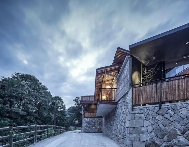 村宿金华武义咏泉居民宿梁家山古村落里的美丽度假时光