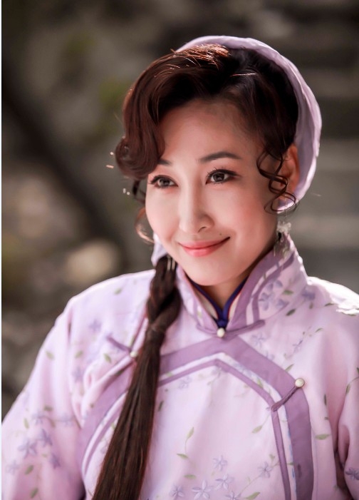 《李焕英》票房破35亿,除了贾玲张小斐,还有一个女人立了大功