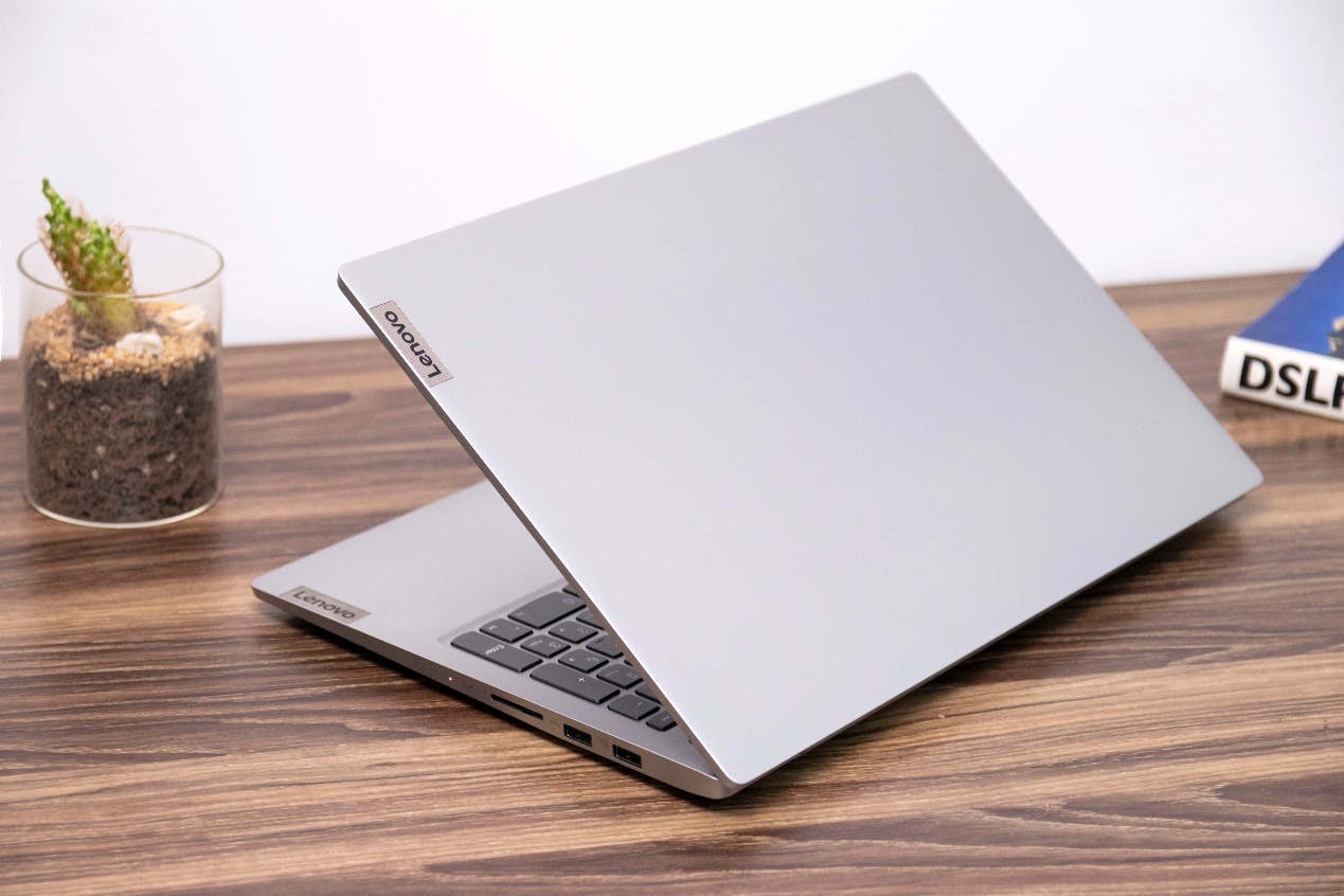 全能大屏轻薄本炼成记,小新air 15体验__财经头条