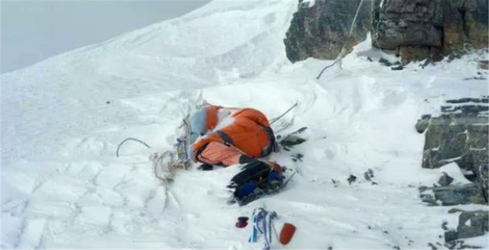 1996年珠穆朗玛峰事故图片