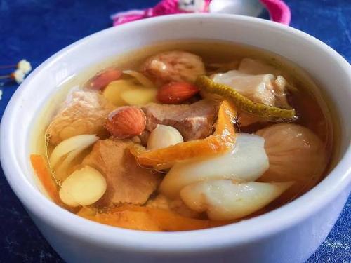 痔疮出血不疼不痒竟然会引发贫血?每天按揉两个穴位,可轻松缓解休闲区蓝鸢梦想 - Www.slyday.coM 痔疮出血不疼不痒竟然会引发贫血?每天按揉两个穴位,可轻松缓解休闲区蓝鸢梦想 - Www.slyday.coM