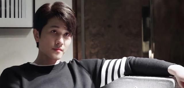 阳光之下13我奔着一心一意而去你却誓不罢休而来