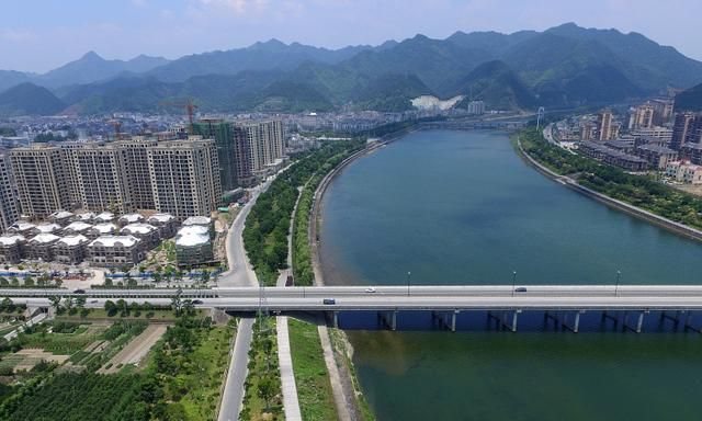 桐庐人口_最新人口数据公布!桐庐常住人口45.5万
