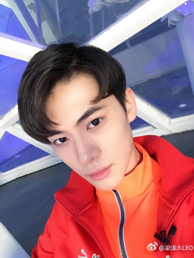 跟着张艺谋没混出名堂,参加青你3开始发威了?