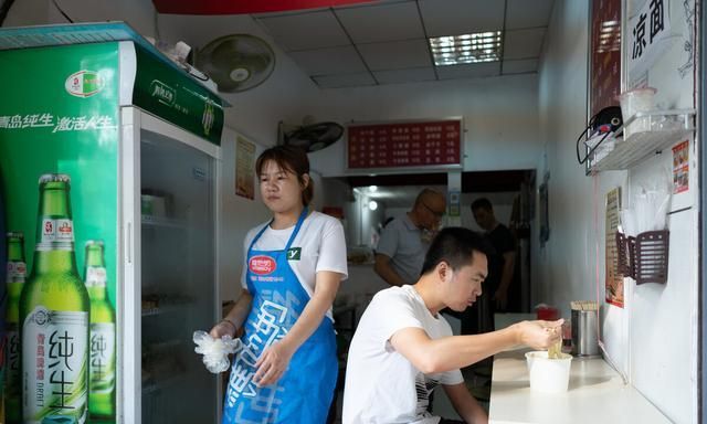 一位58岁中年女人的哭诉：跳了2年的交谊舞,我现在就真的很后悔休闲区蓝鸢梦想 - Www.slyday.coM