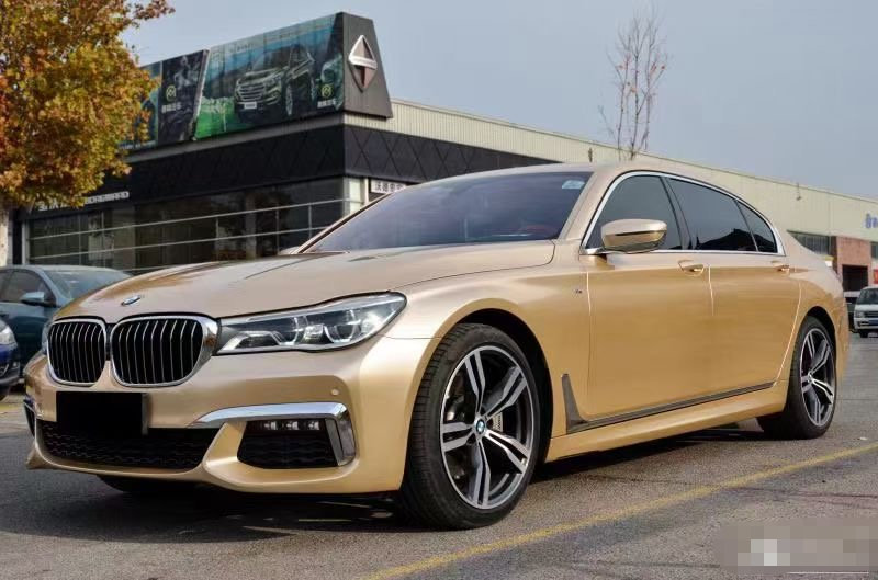 改色香槟金色的宝马730li 仿佛让我遇到了爱情-新浪汽车