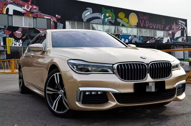 改色香槟金色的宝马730li 仿佛让我遇到了爱情-新浪汽车