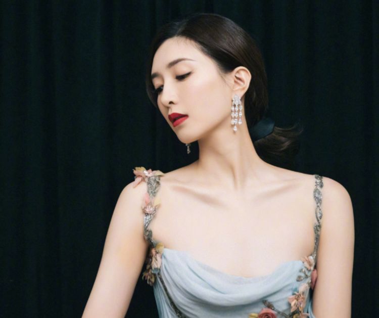 江疏影被强行说是韩国名，用中国诗句霸气回应，反黑第一人实锤休闲区蓝鸢梦想 - Www.slyday.coM