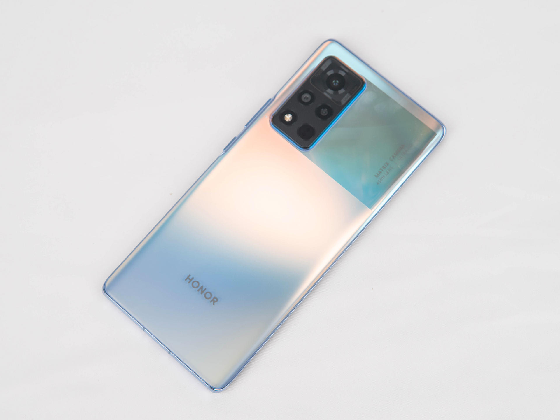 荣耀v40值不值得买?看完您再做决定|荣耀|天玑|原彩_新浪新闻