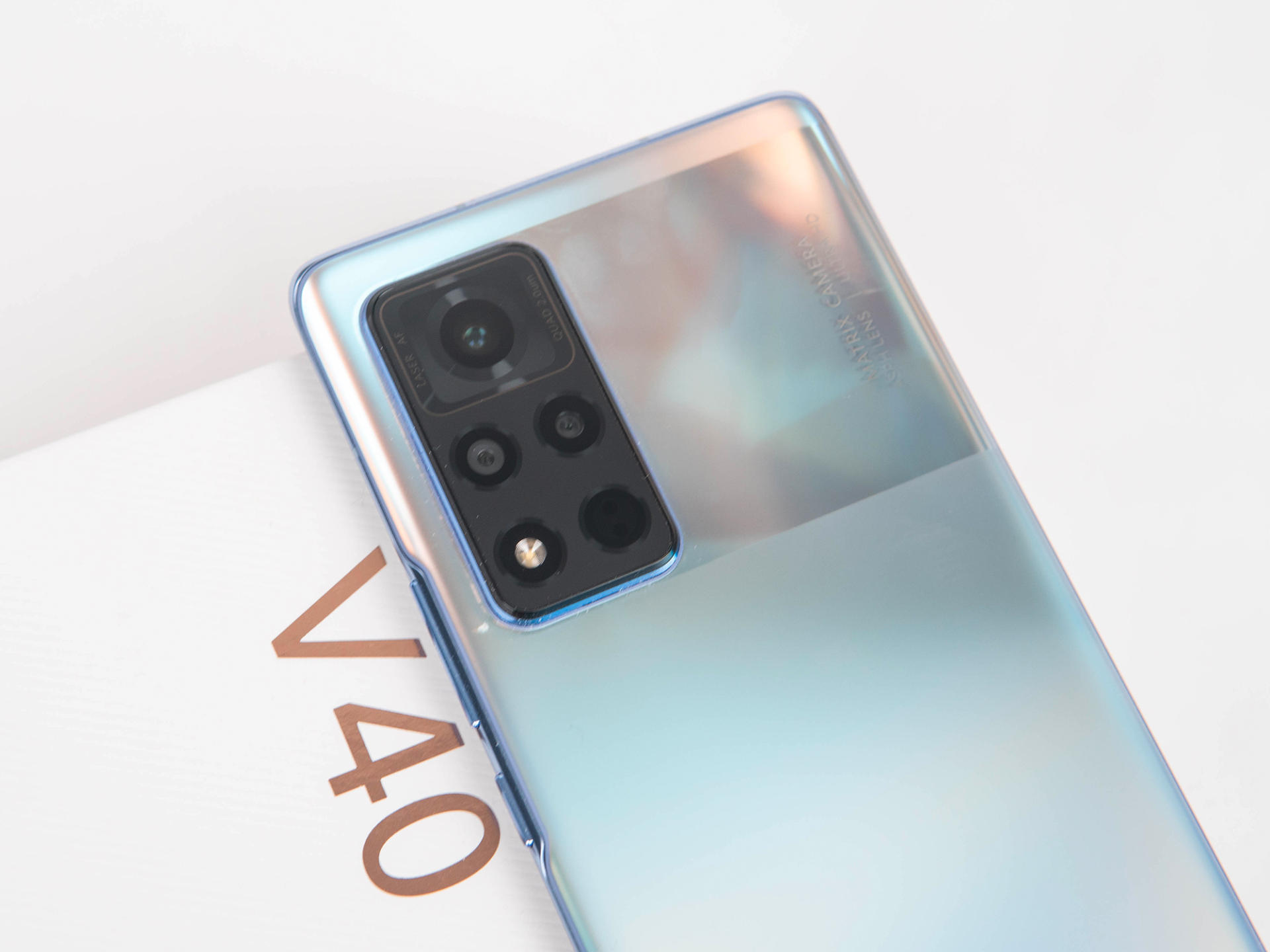 荣耀v40值不值得买?看完您再做决定|荣耀|天玑|原彩_新浪新闻