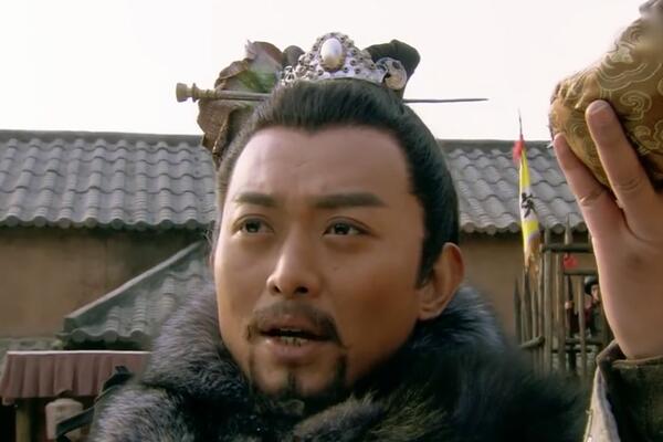 柴进绰号小旋风,李逵绰号黑旋风,寓意有何不同|水浒传|柴进|李逵_新浪新闻