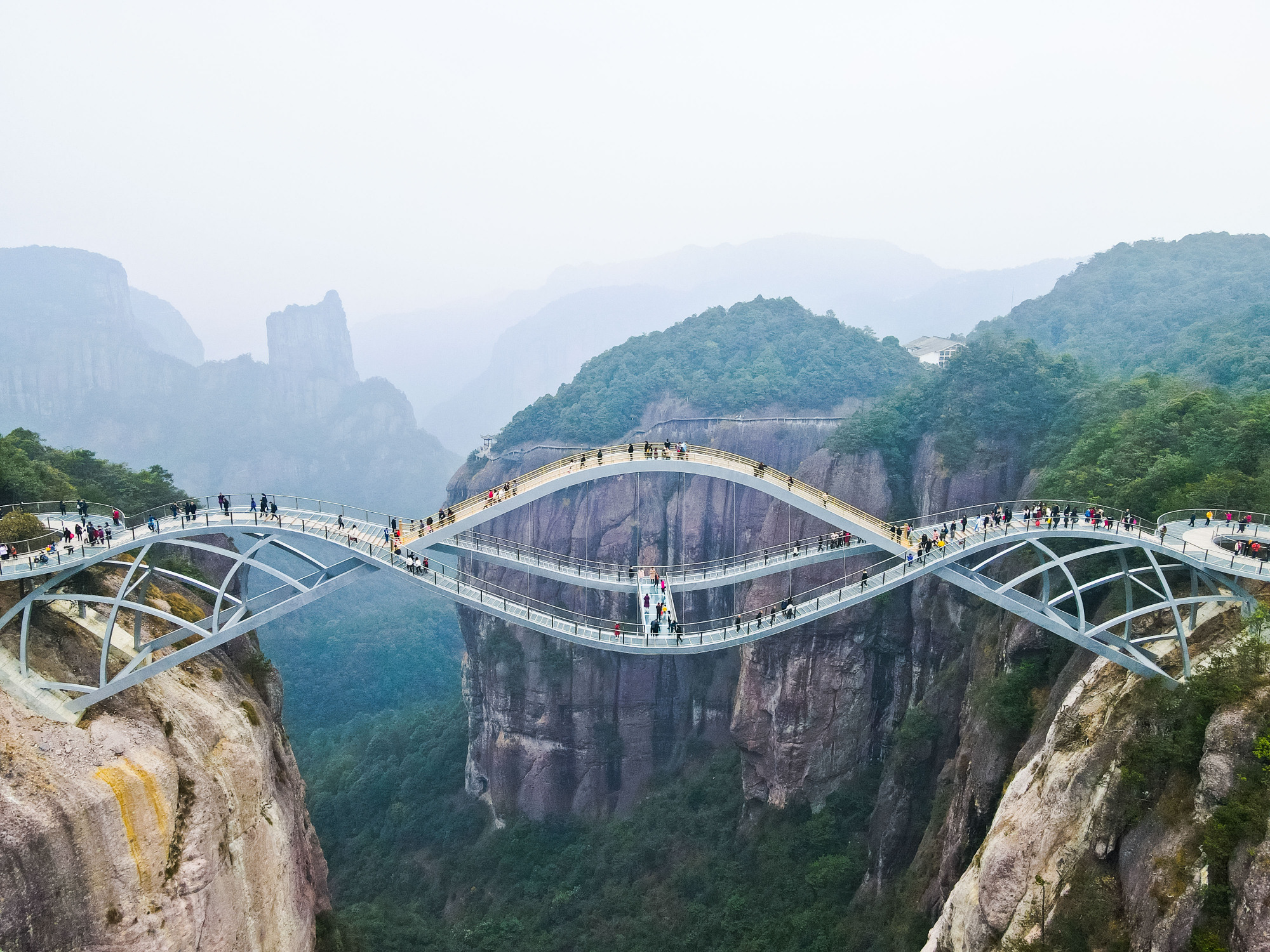 浙江5a级景区门票110元如今悬空多了一座桥更火爆了