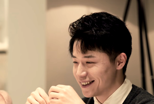 敢这么演,4角恋每个人都爱得无法自拔|同一屋檐下|李行|咖喱_新浪新闻