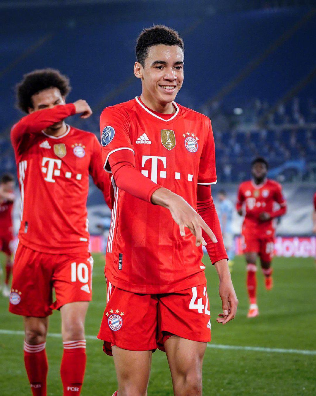 引发英德两国争夺的小将穆夏拉 穆夏拉出生在德国