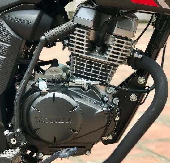 本田发布新款cb150运动复古车