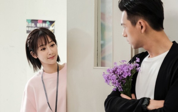 李一桐新剧成恋爱教科书，势均力敌才是情侣相处最佳模式休闲区蓝鸢梦想 - Www.slyday.coM