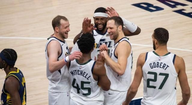 怒吼:如果你再说一个字,我将会割下你的黑pg,然后把你送回路易斯安