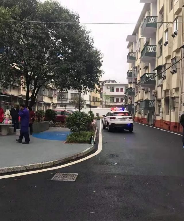 痛心!萍乡一独居老人在家中死亡多日后,今天才被发现!休闲区蓝鸢梦想 - Www.slyday.coM